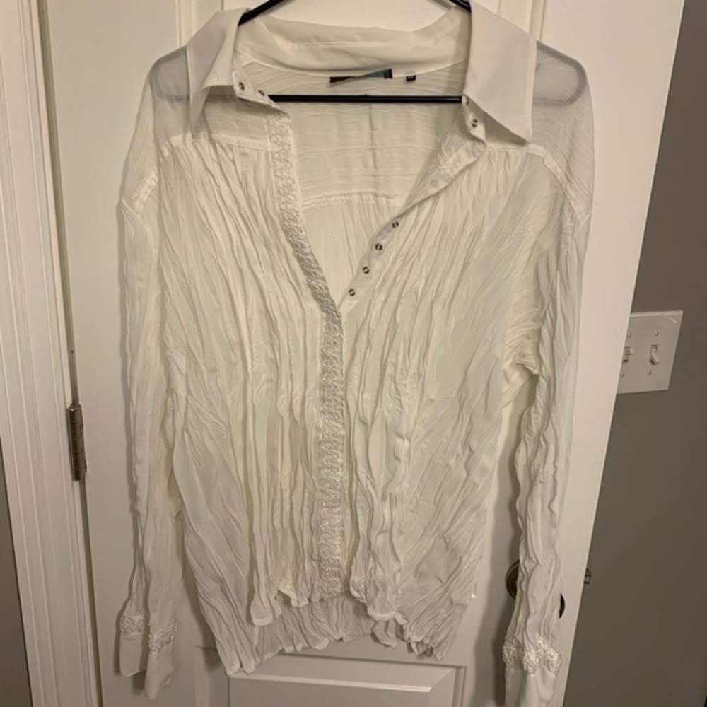 Belissimo | white button up long sleeve shirt